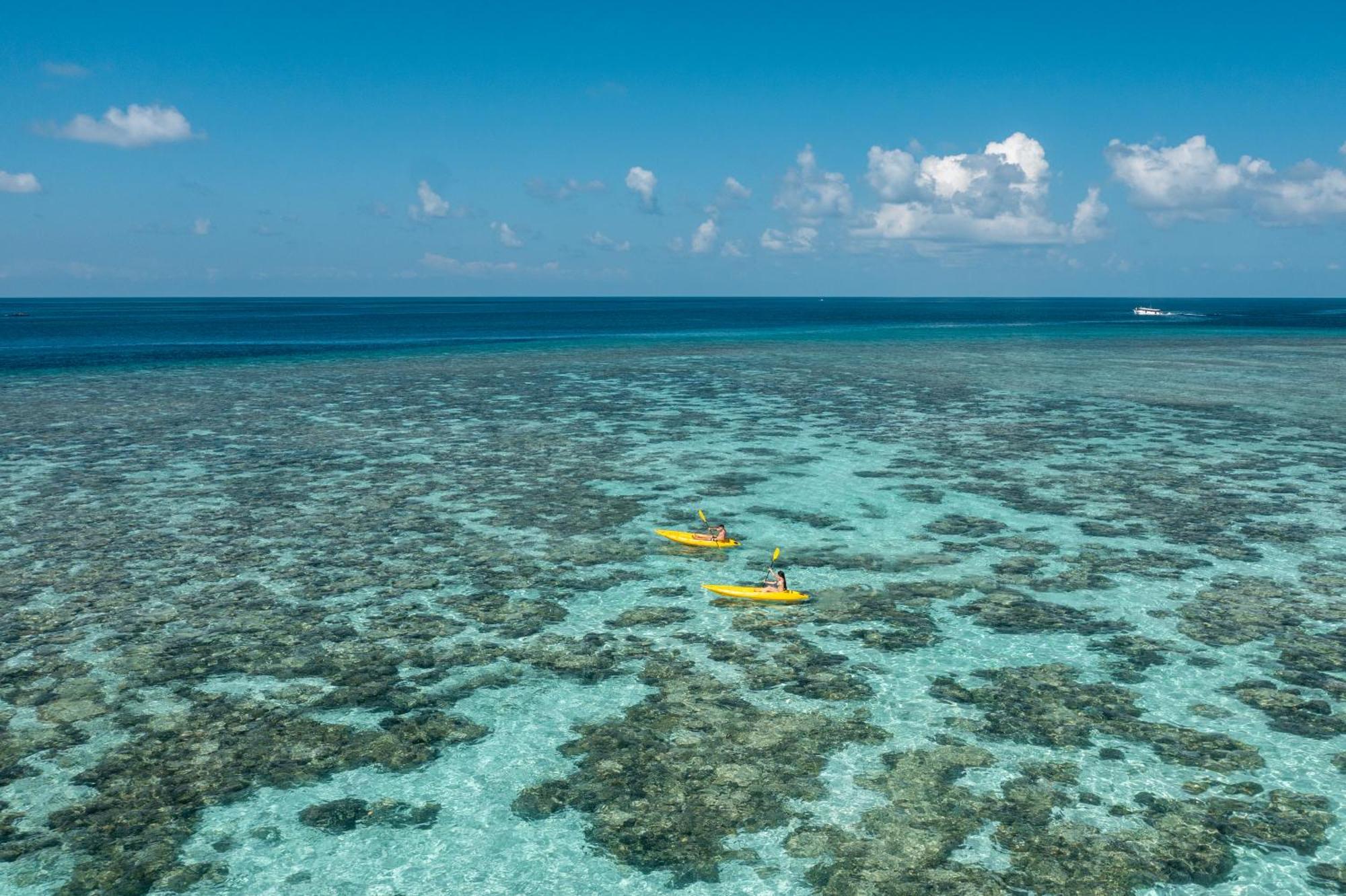 Plumeria Maldives Thinadhoo  Exterior photo
