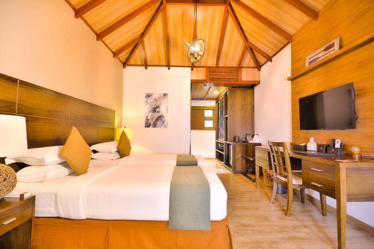 Plumeria Maldives Thinadhoo  Exterior photo